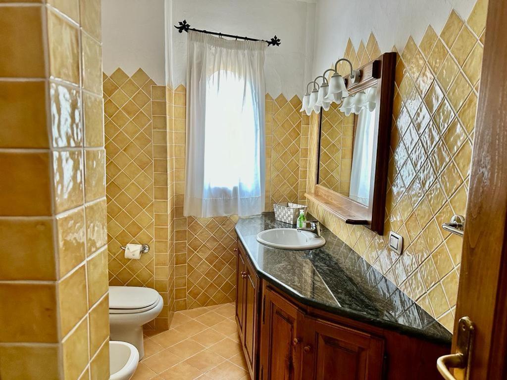 Villa Rosa Cannigione Exteriör bild